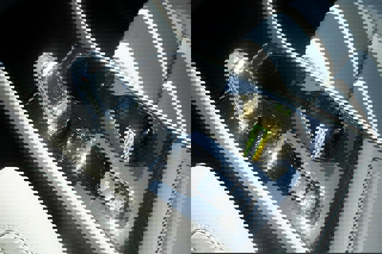 New 2026 Volvo XC40 B5 Ultra w/ Protection Package Premier image 14