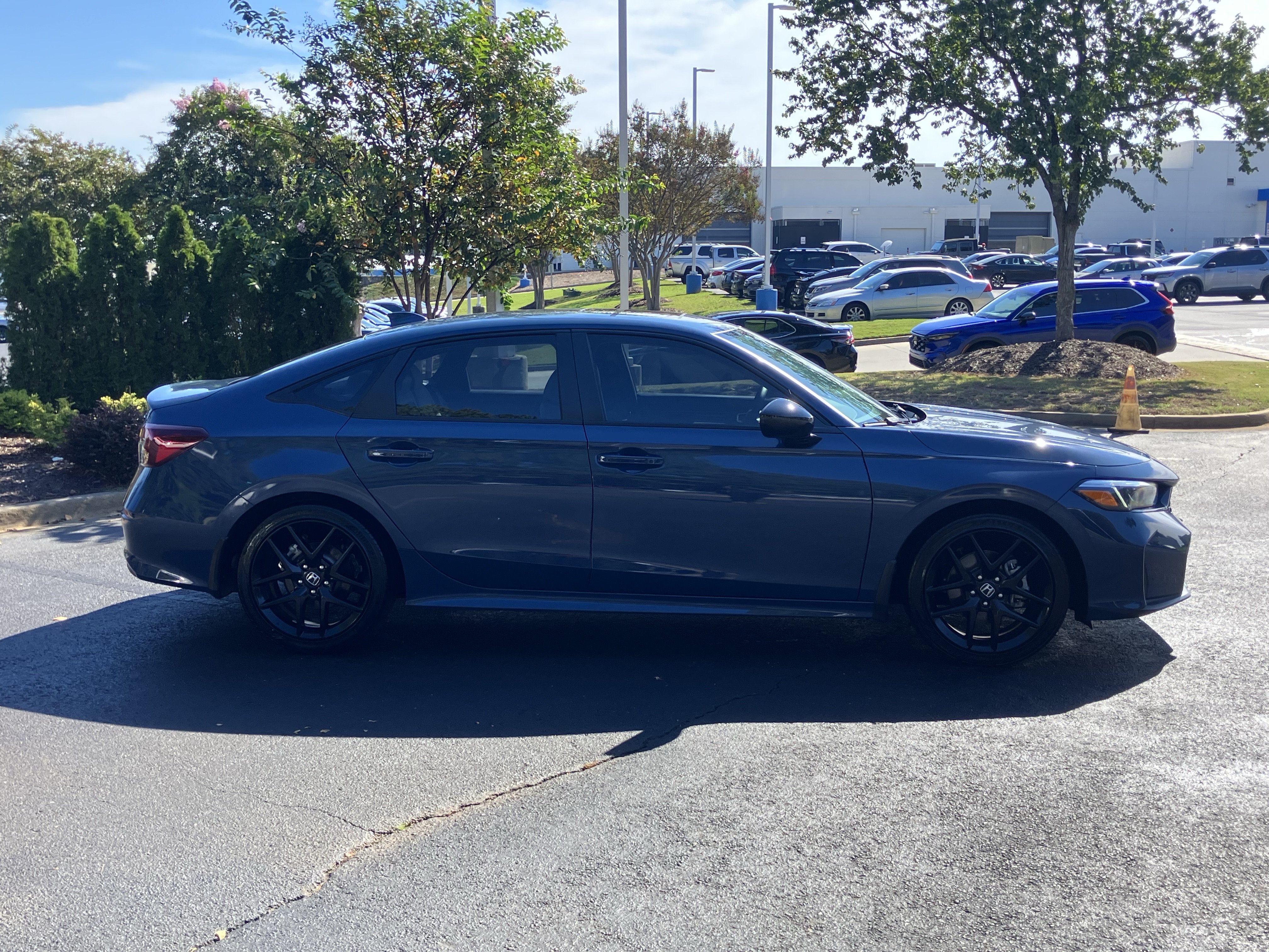 Used 2026 Honda Civic FWD Hybrid Sedan image 11