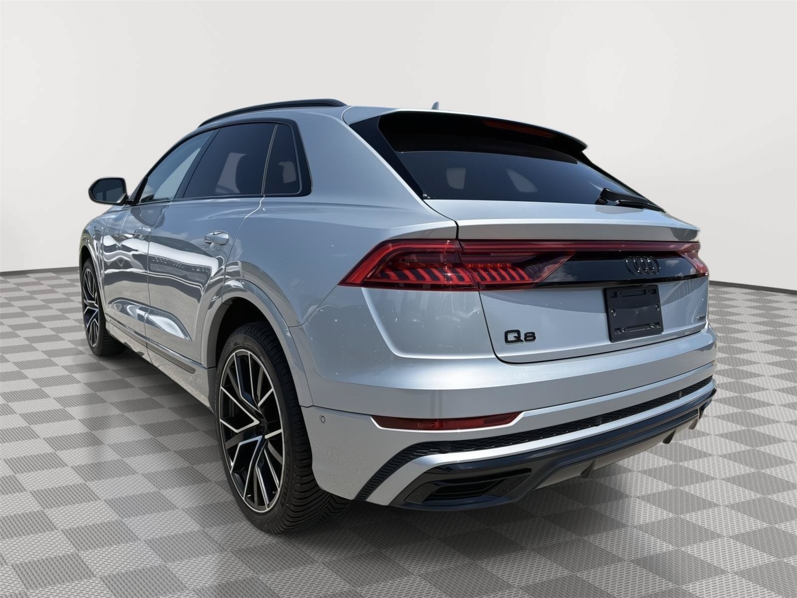 Certified 2023 Audi Q8 Prestige w/ Prestige Package AWD/4WD image 3