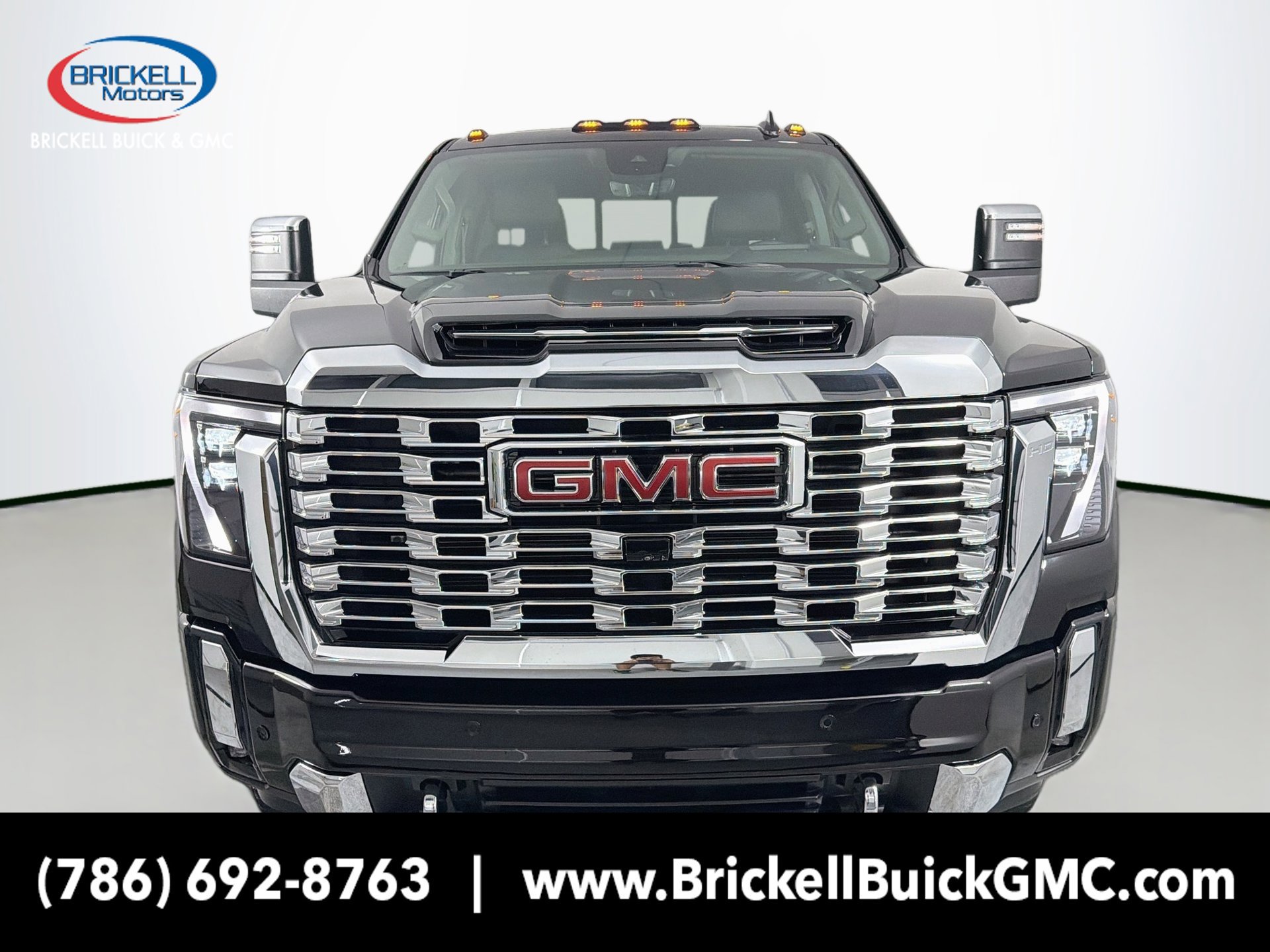 Used 2025 GMC Sierra 2500 Denali w/ Denali Reserve Package AWD/4WD image 9