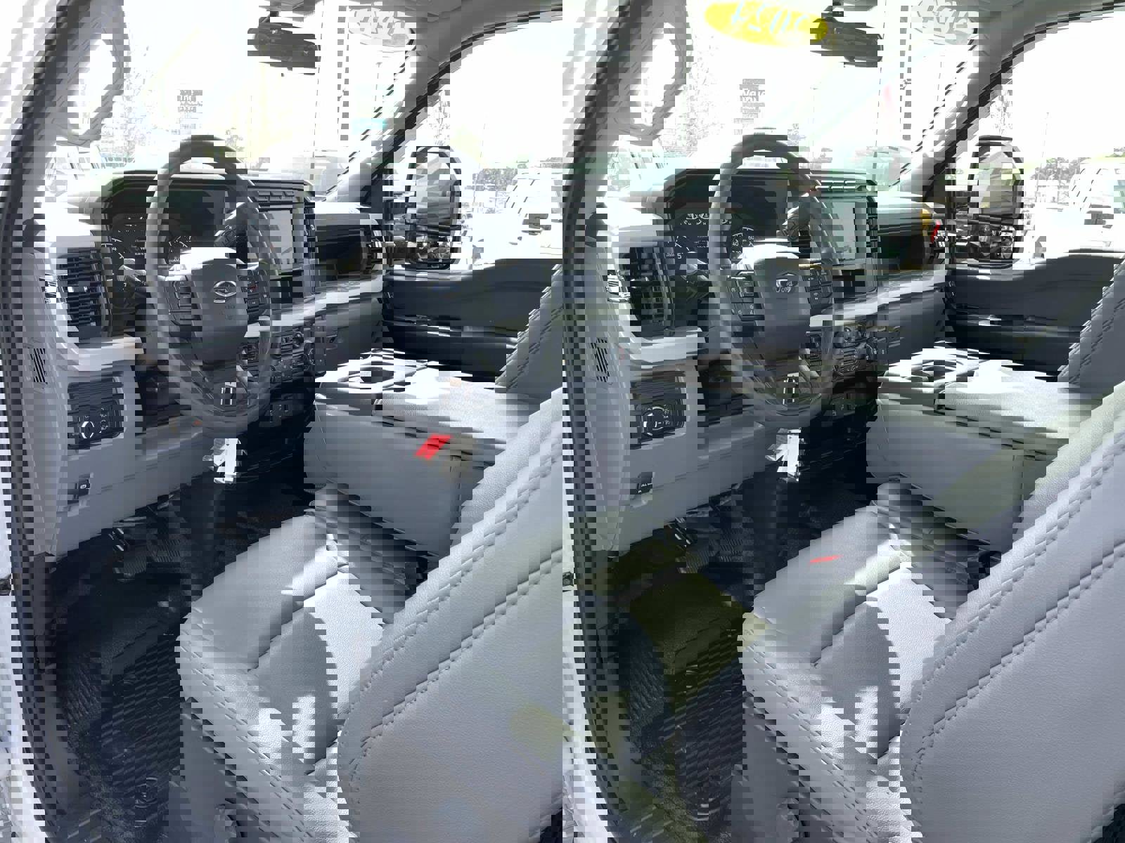 Used 2024 Ford F250 XL image 15