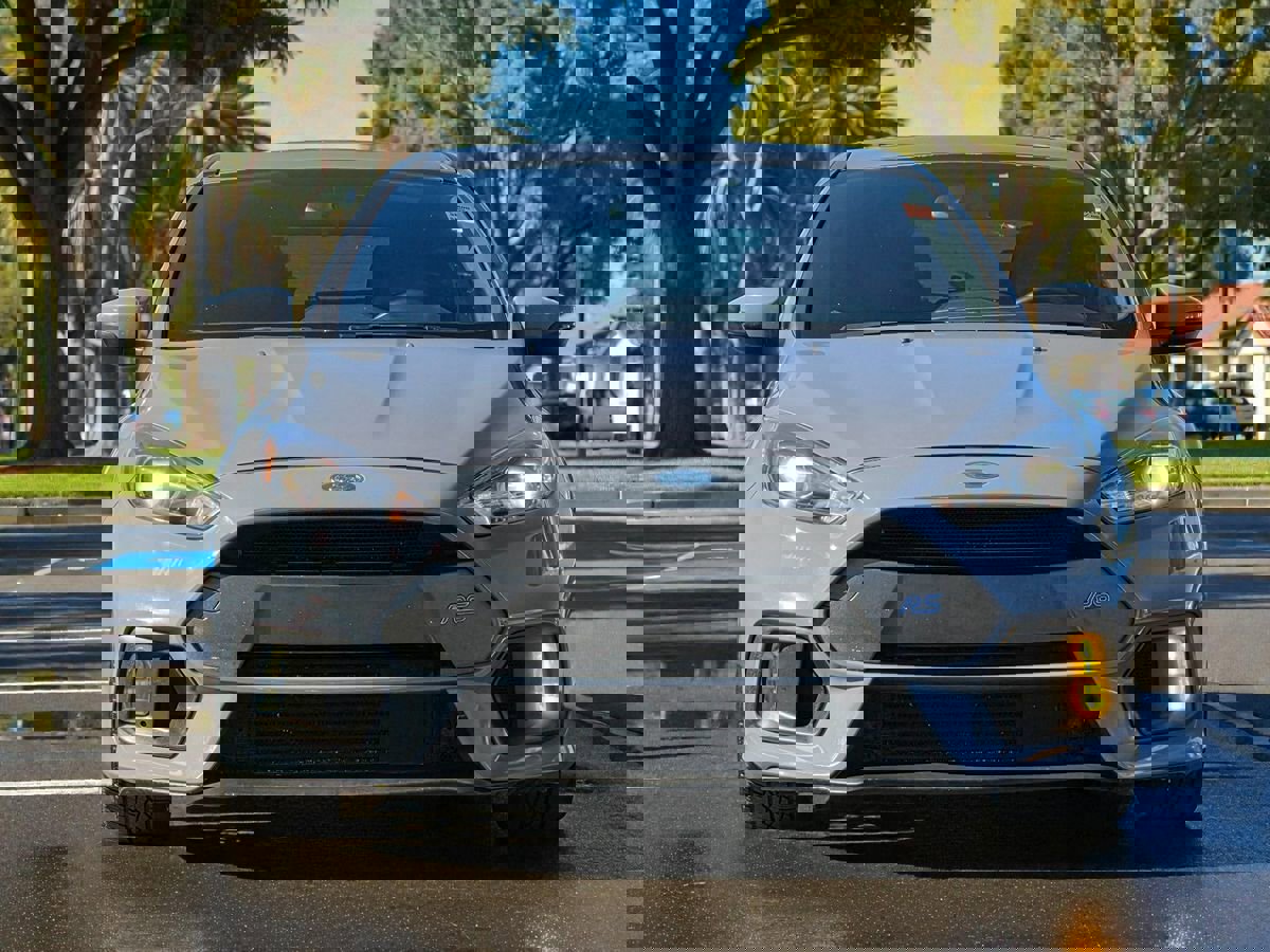 Used 2017 Ford Focus RS image 3