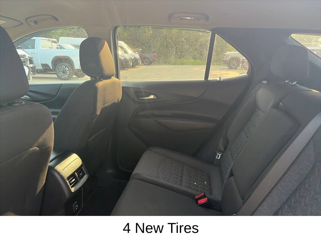 Used 2022 Chevrolet Equinox LT AWD/4WD image 11