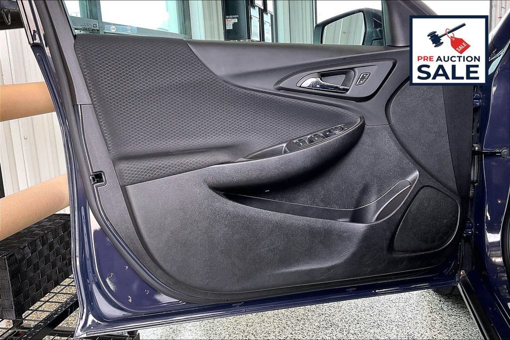 Used 2025 Chevrolet Malibu LT FWD image 23