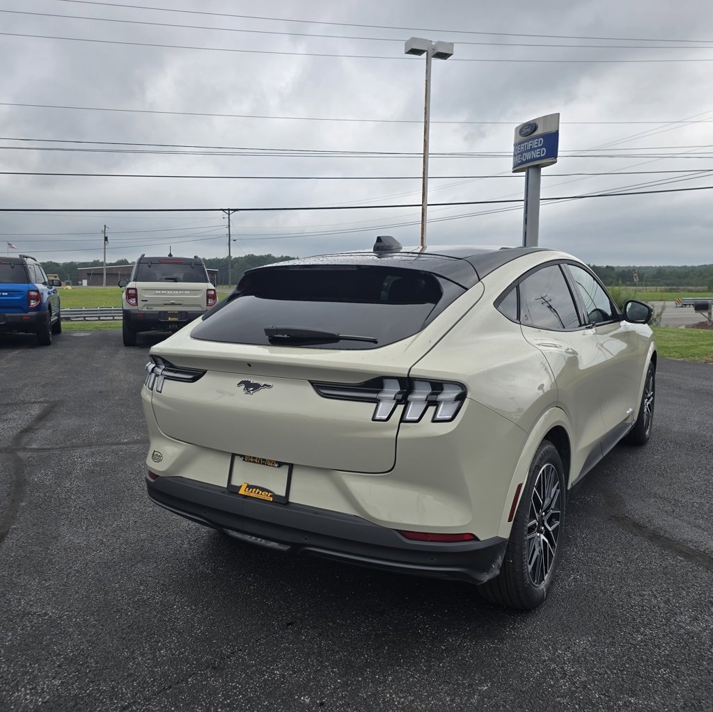 New 2025 Ford Mustang Mach-E Premium image 9