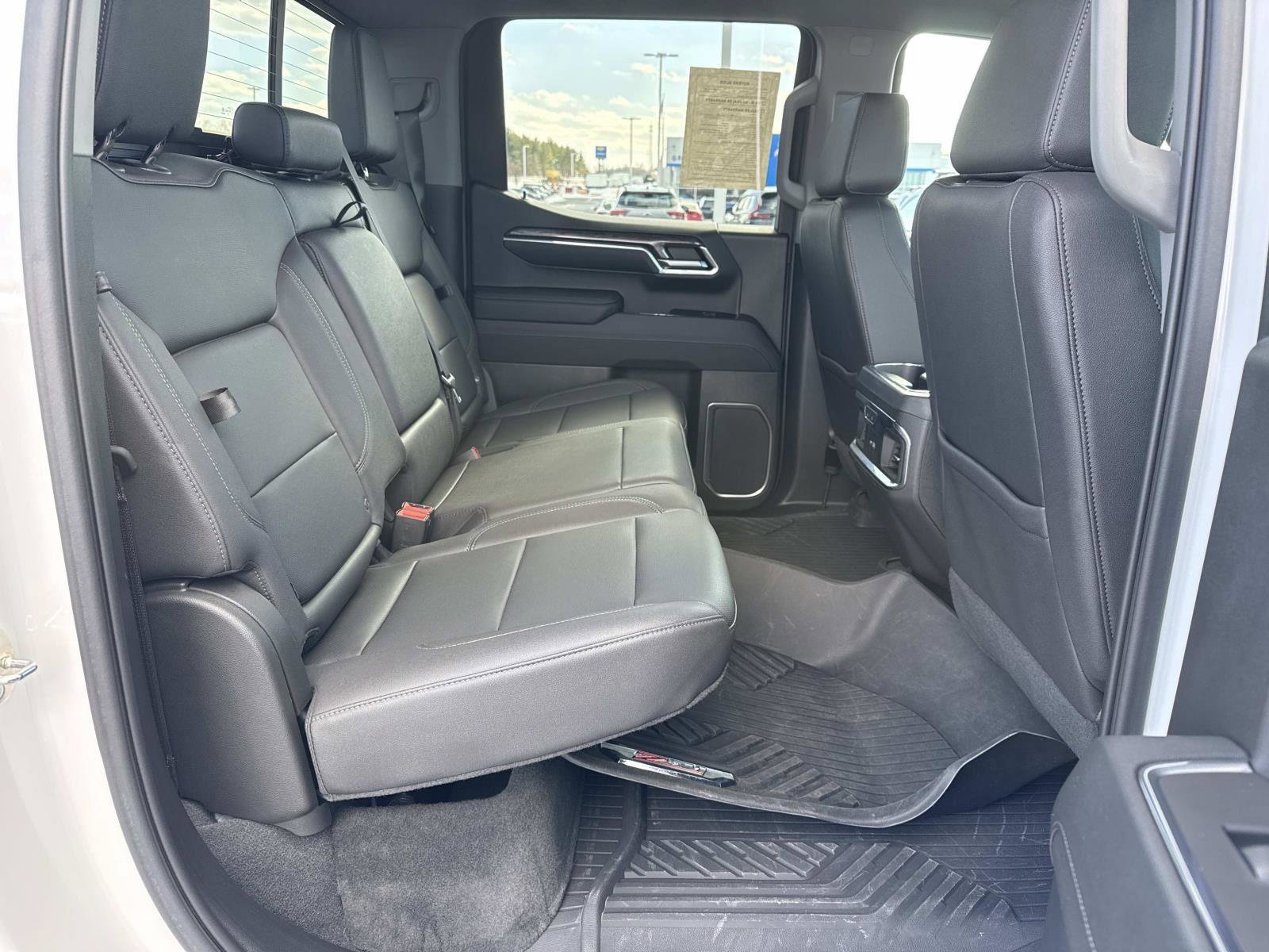 Used 2023 Chevrolet Silverado 1500 LTZ image 19