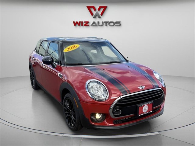 Used 2016 MINI Cooper Clubman image 2