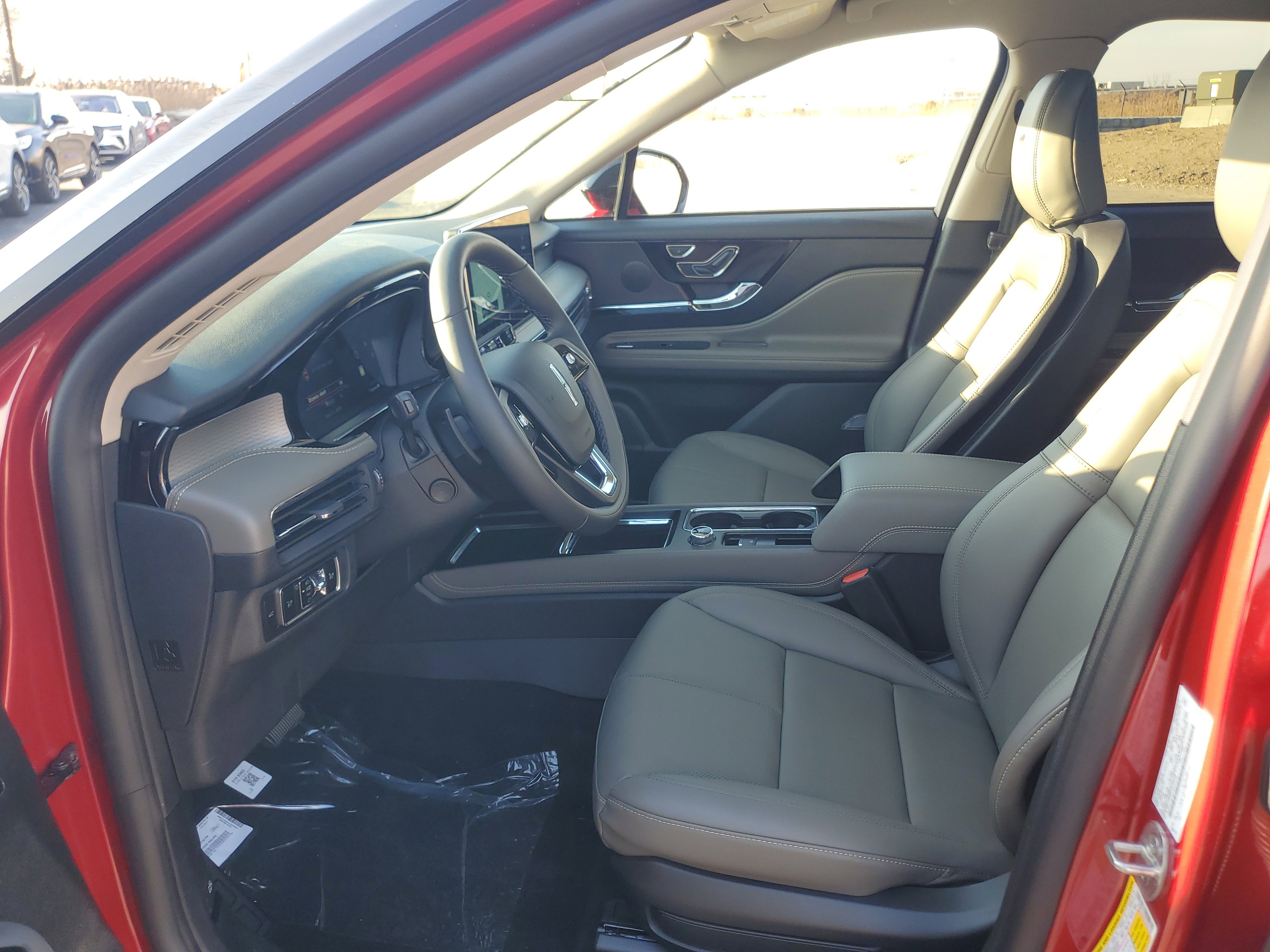 New 2026 Lincoln Corsair Premiere image 12