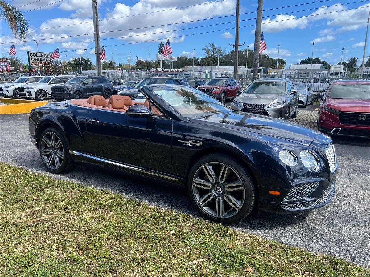 Used 2017 Bentley Continental GT image 10