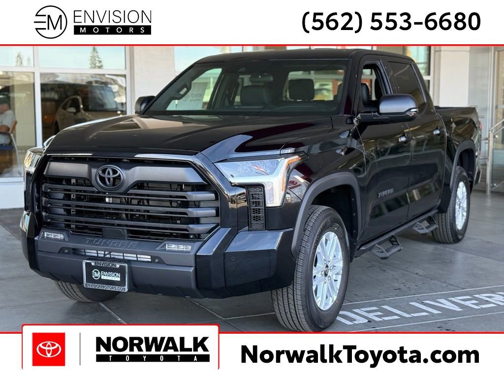 New 2025 Toyota Tundra SR5