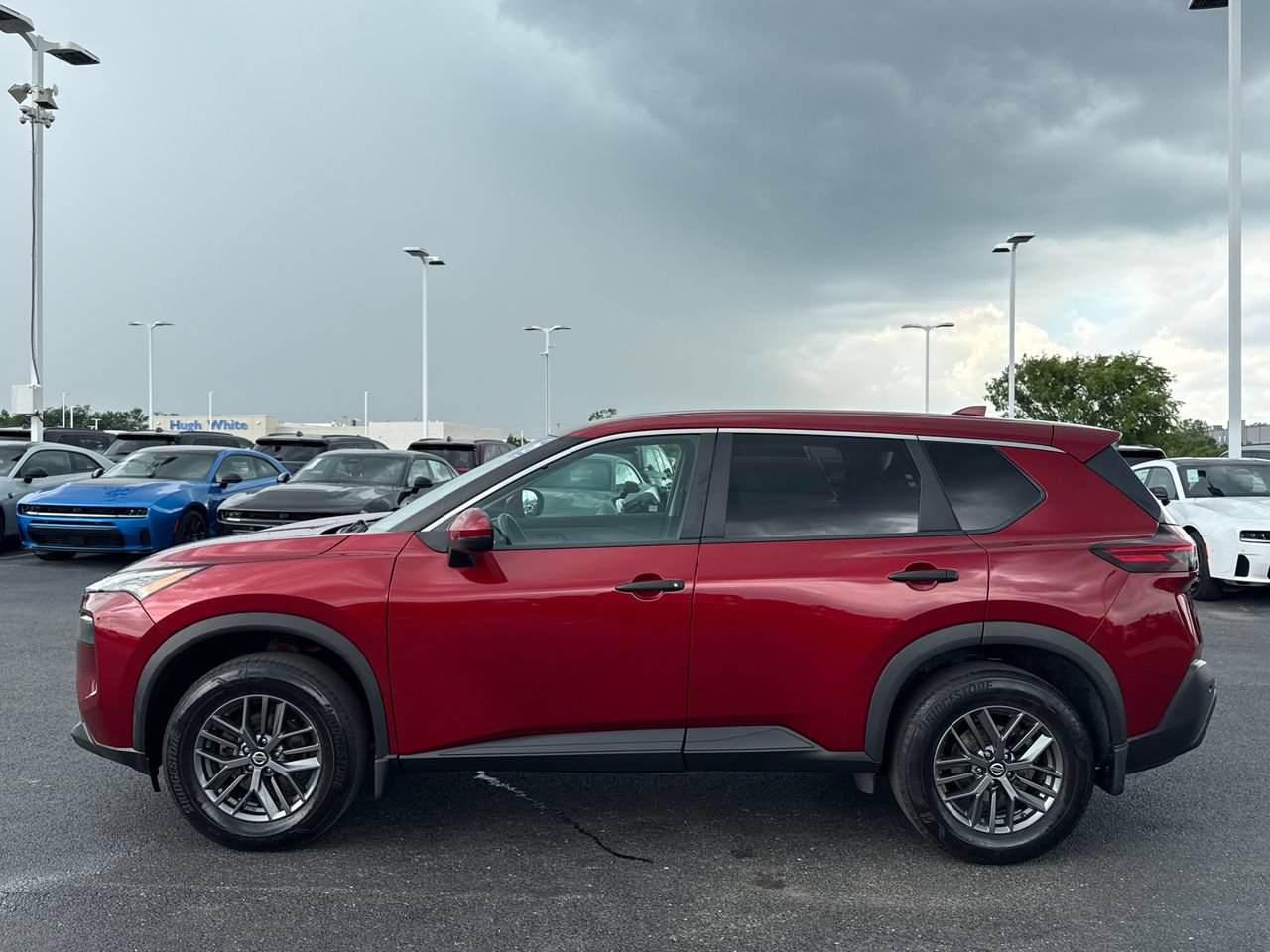 Used 2021 Nissan Rogue S FWD image 5