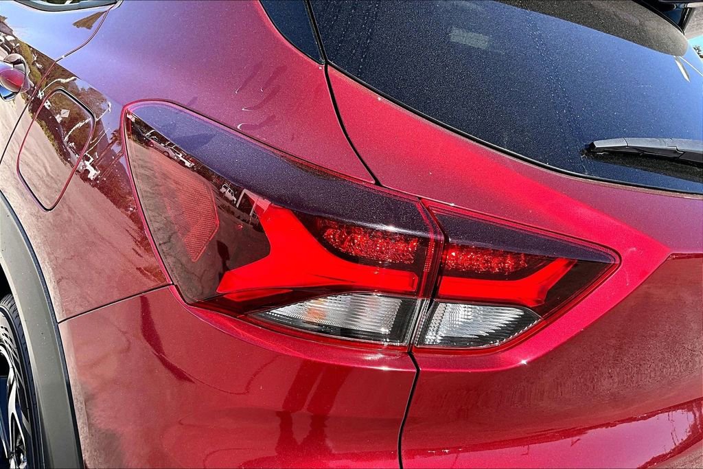 Used 2022 Chevrolet TrailBlazer RS image 23