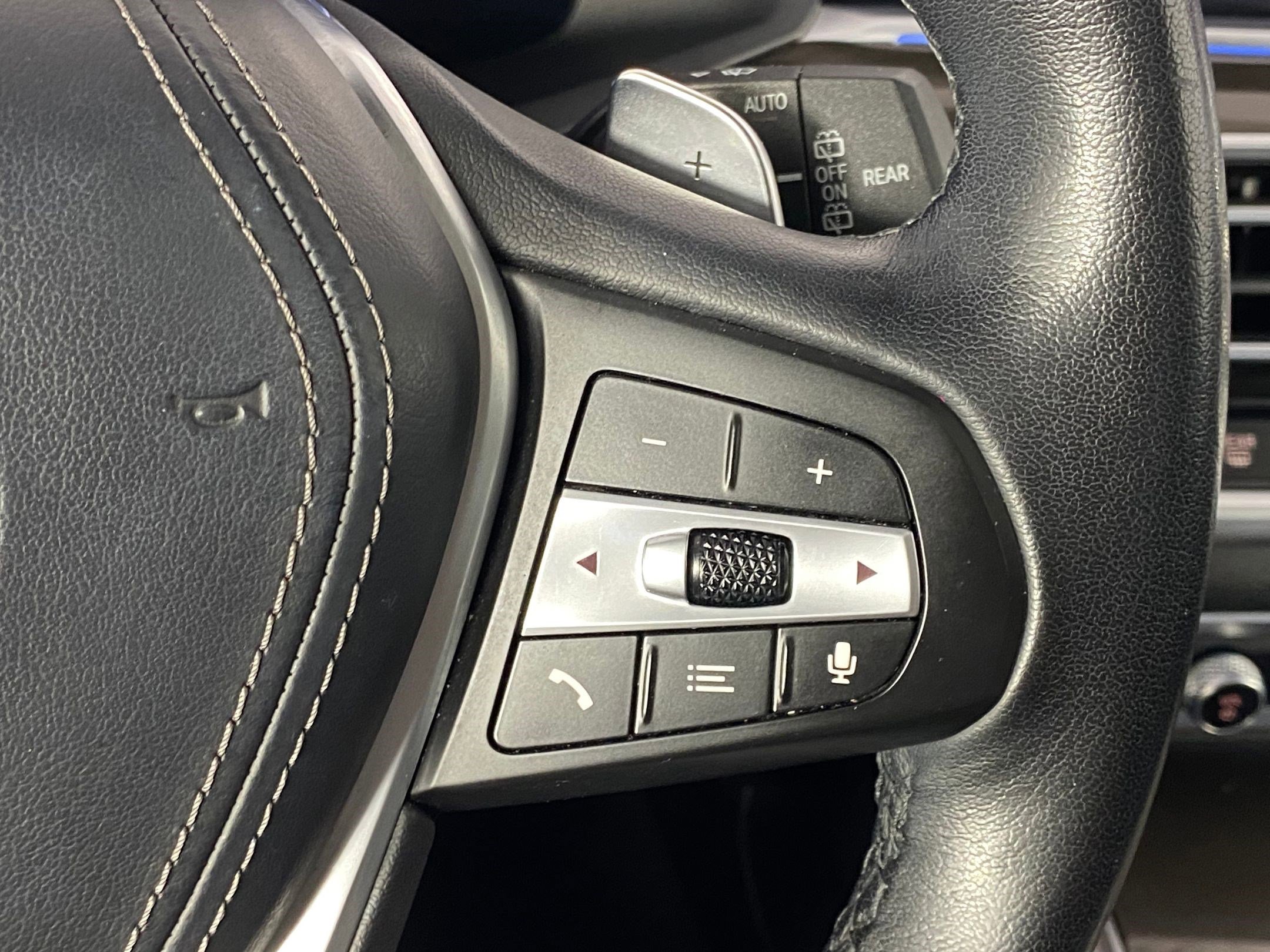 Used 2022 BMW X5 xDrive45e w/ Premium Package image 29