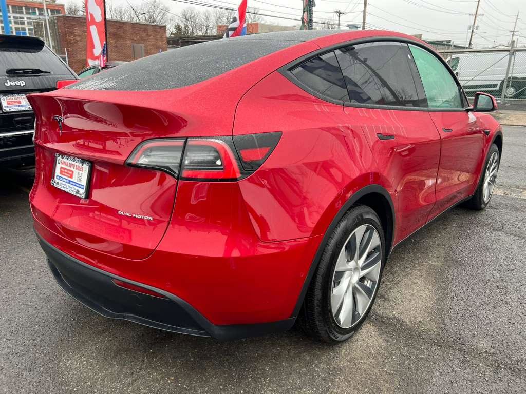 Used 2020 Tesla Model Y Long Range image 7