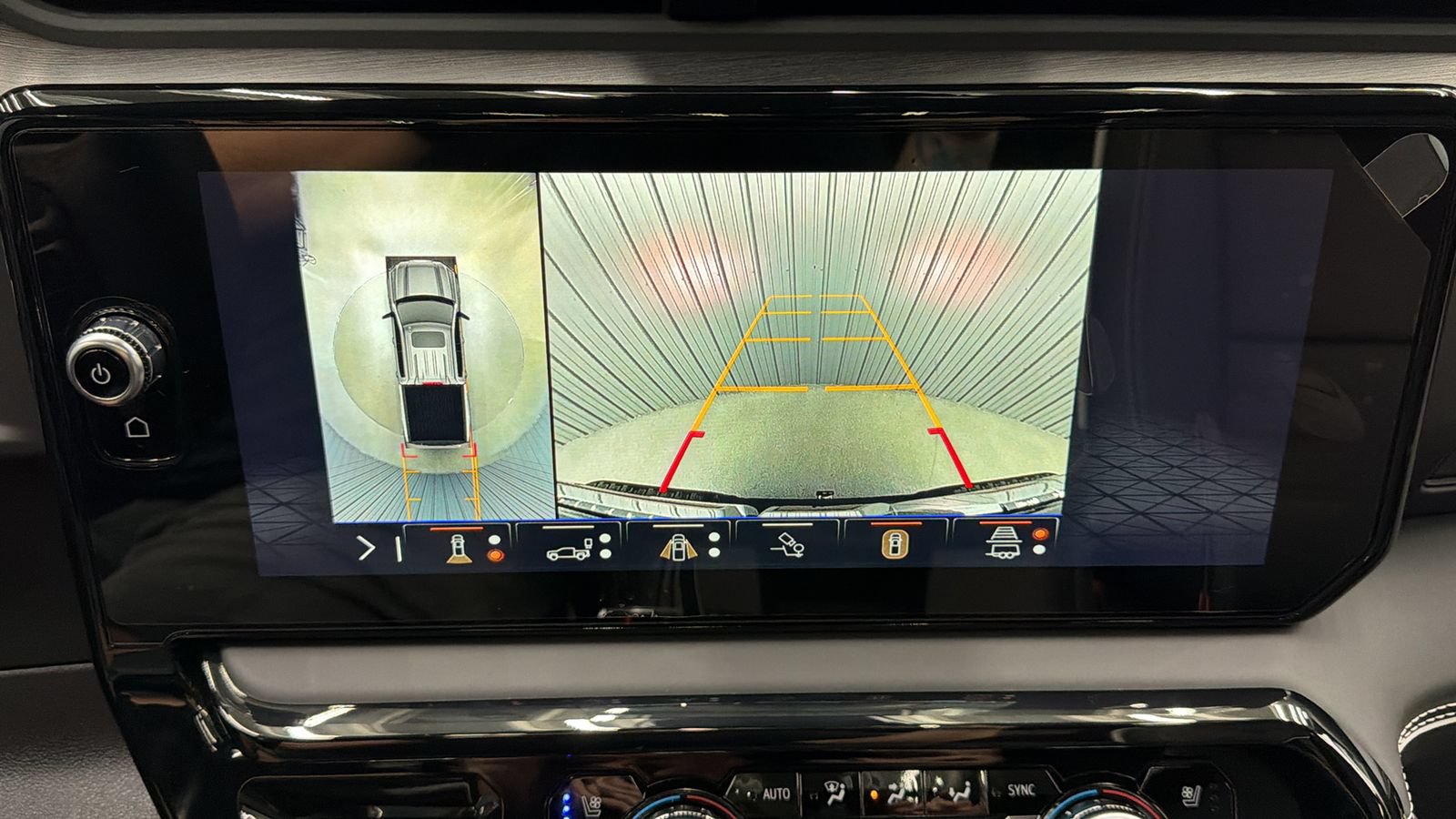 Used 2026 GMC Sierra 1500 AT4X AWD/4WD image 23