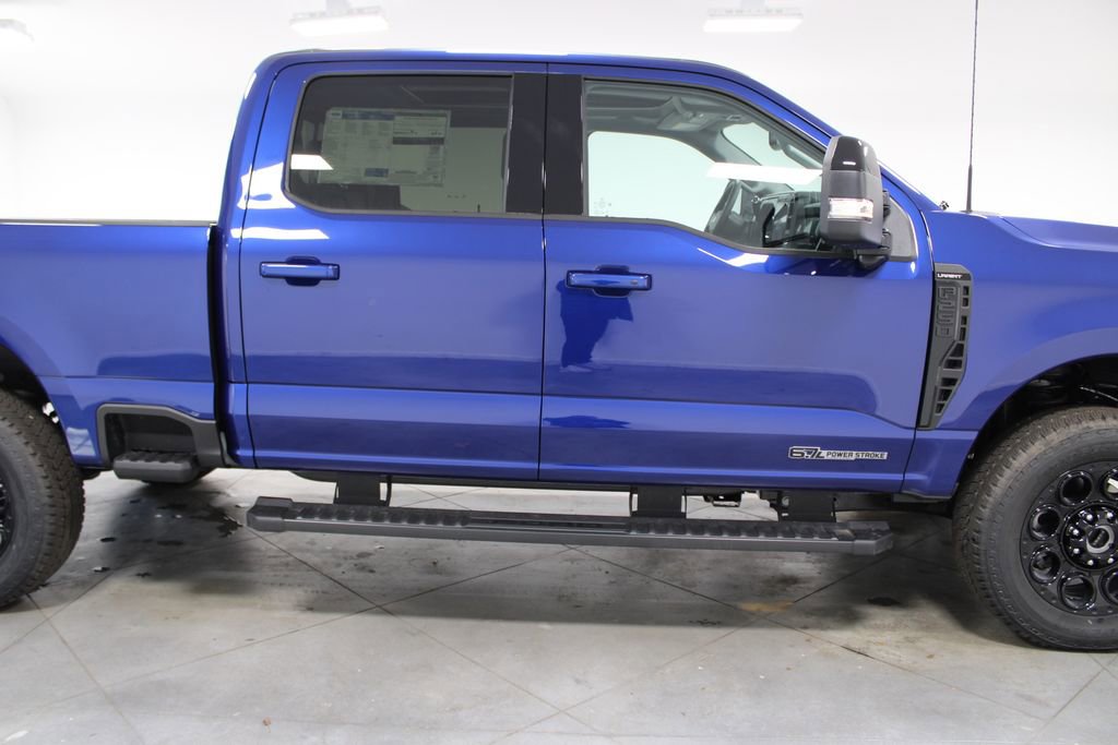 New 2026 Ford F250 Lariat w/ Black Appearance Package image 10