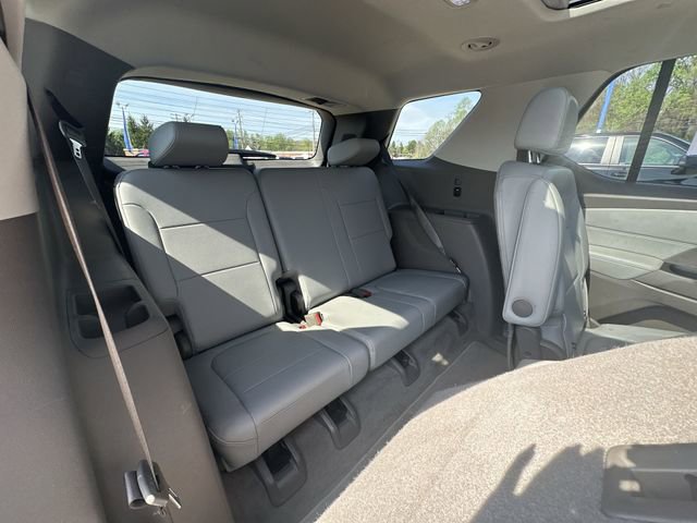 Used 2019 Chevrolet Traverse LT w/ LT Premium Package AWD/4WD image 30
