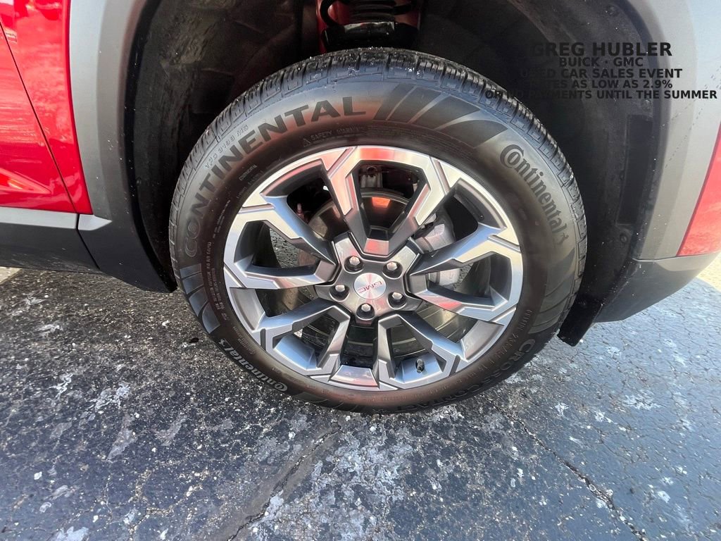 Used 2025 GMC Terrain Elevation w/ Elevation Premium Package image 16