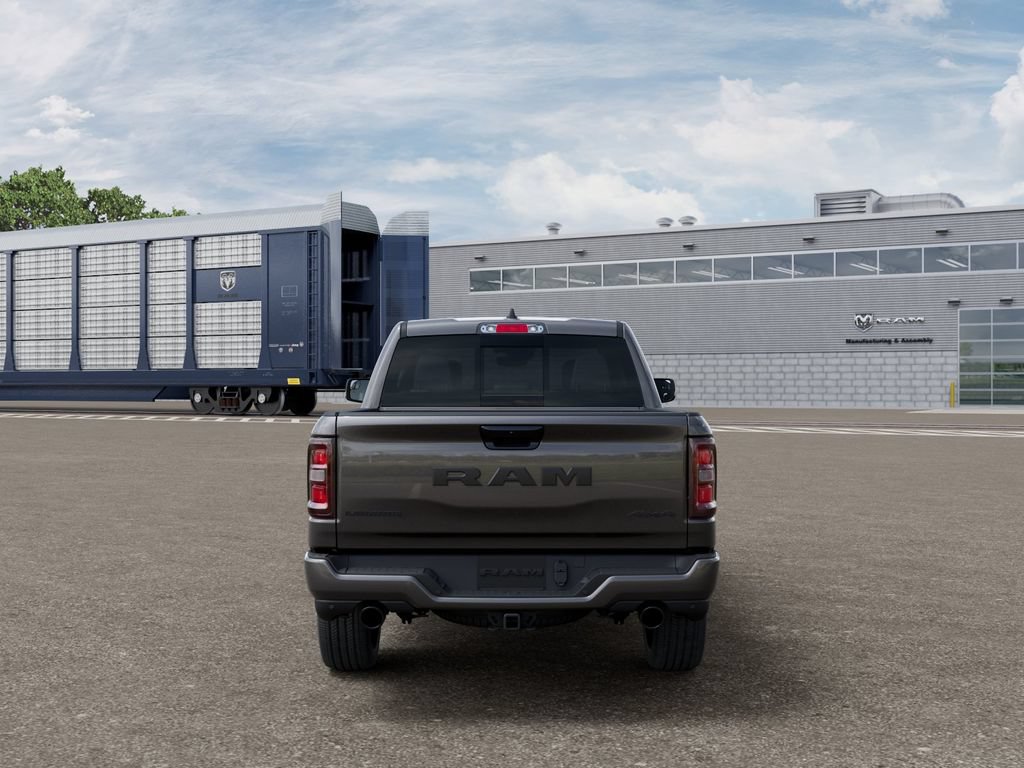 New 2027 RAM 1500 Laramie AWD/4WD image 7