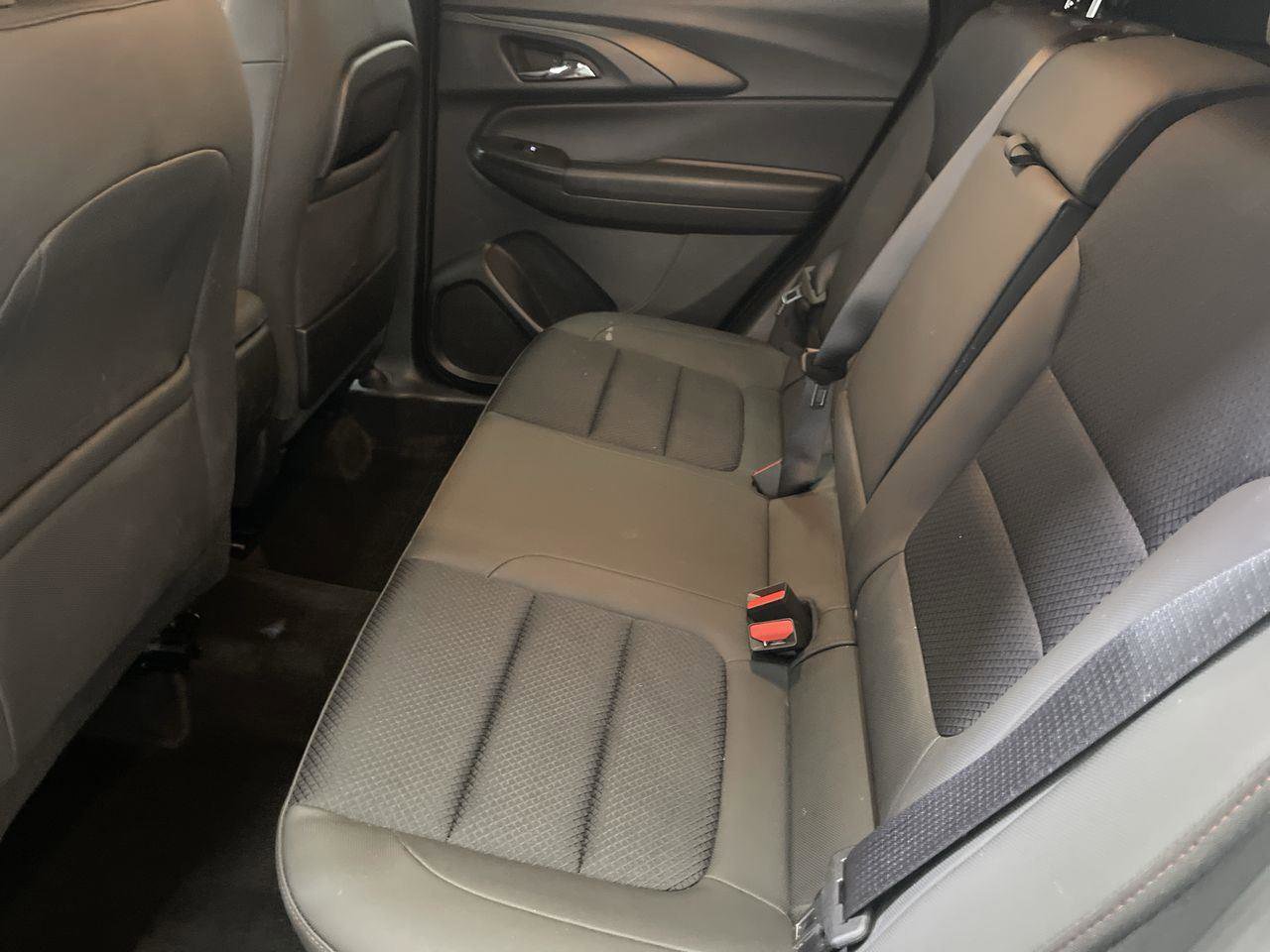 Used 2023 Chevrolet TrailBlazer RS AWD/4WD image 21