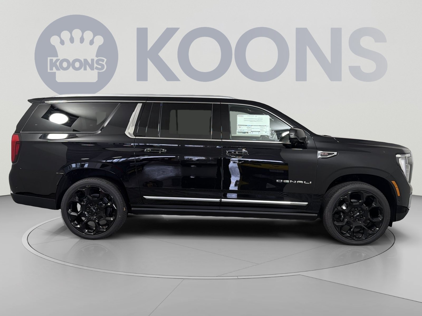 New 2027 GMC Yukon XL Denali w/ Sun & Power Step Package AWD/4WD image 8