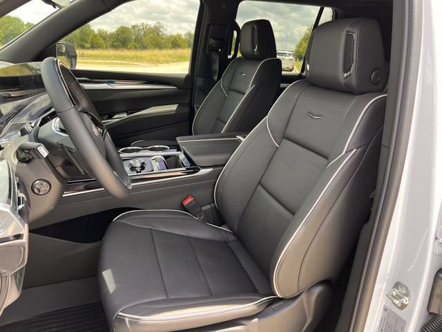 New 2026 Cadillac Escalade Sport w/ Touring Package AWD/4WD image 21