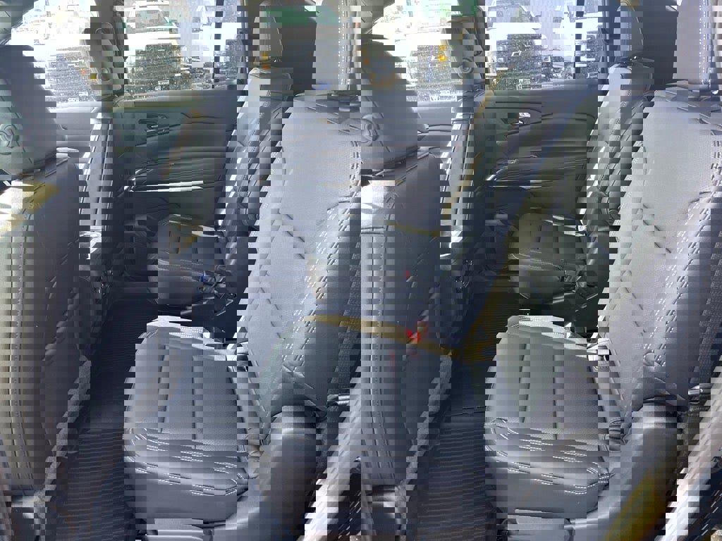 New 2026 Chevrolet Traverse LT w/ Driver Confidence Package image 14