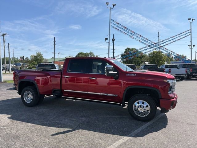 New 2026 Chevrolet Silverado 3500 High Country w/ Technology Package AWD/4WD image 17