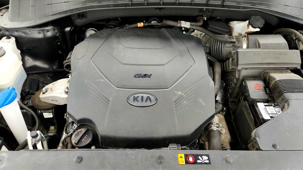 Used 2020 Kia Sorento SX image 29
