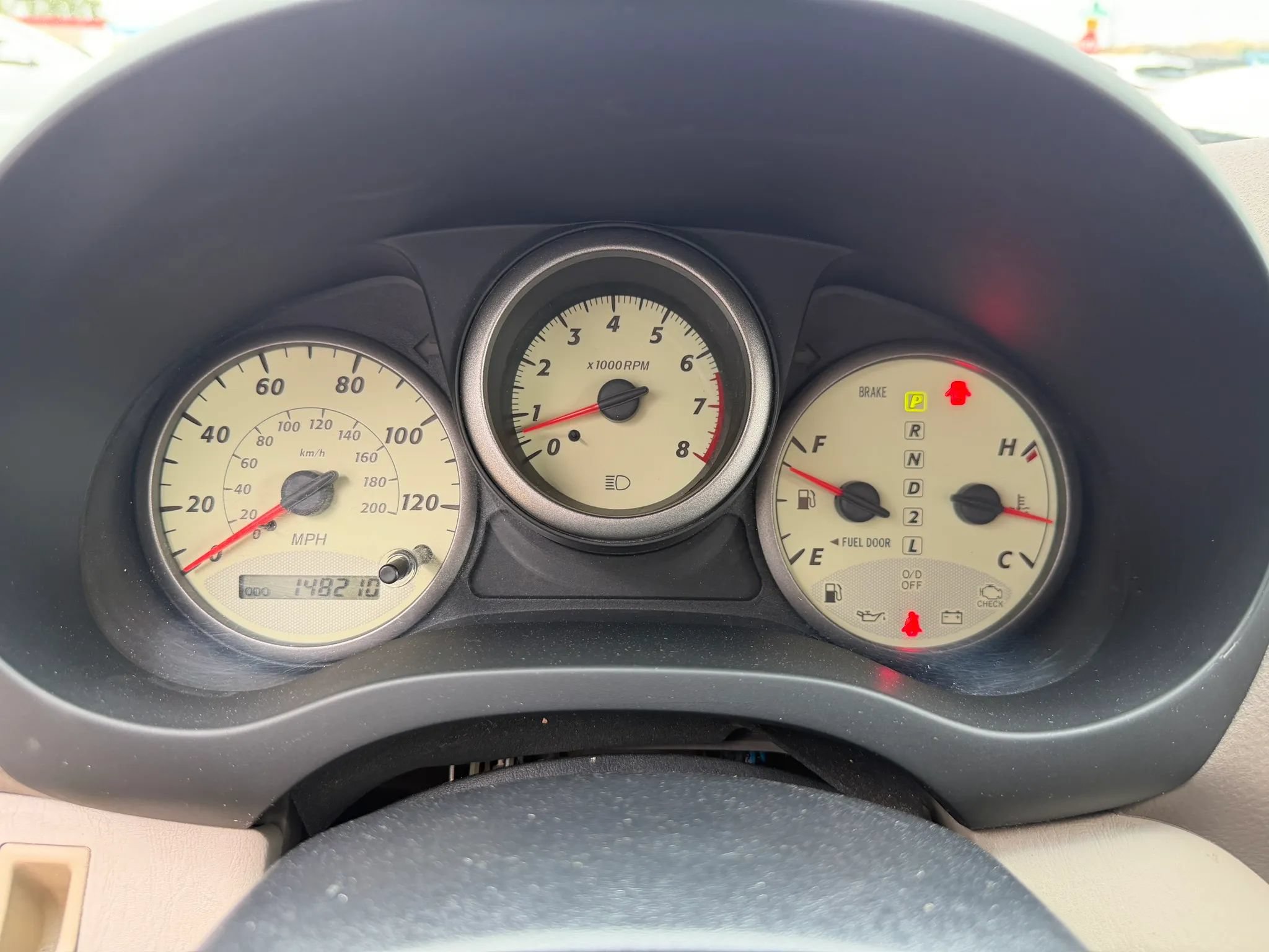 Used 2001 Toyota RAV4 2WD w/ Quick-Order Pkg image 28