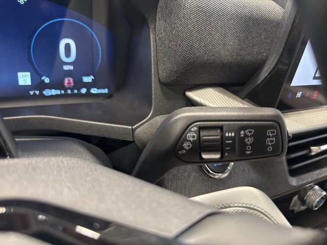 New 2026 Ford Explorer Platinum image 31