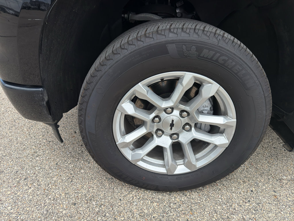 Used 2026 Chevrolet Silverado 1500 RST AWD/4WD image 8