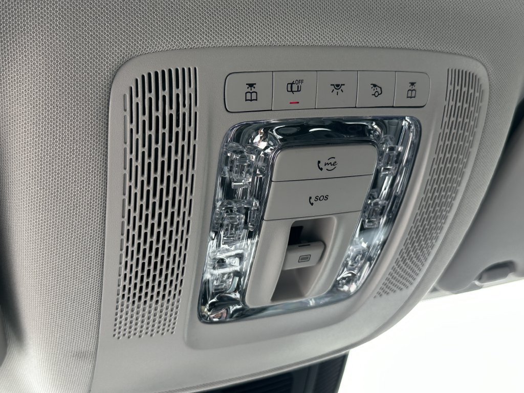 New 2026 Mercedes-Benz GLS 450 4MATIC image 32