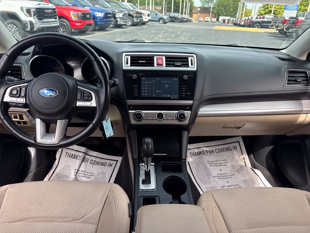 Used 2017 Subaru Outback 2.5i Premium AWD/4WD image 18