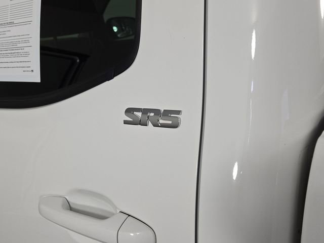 Used 2023 Toyota Tacoma SR5 RWD image 31