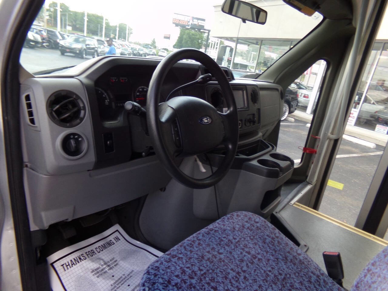 Used 2012 Ford E-450 and Econoline 450 Super Duty w/ Shuttle Bus Prep Pkg image 46