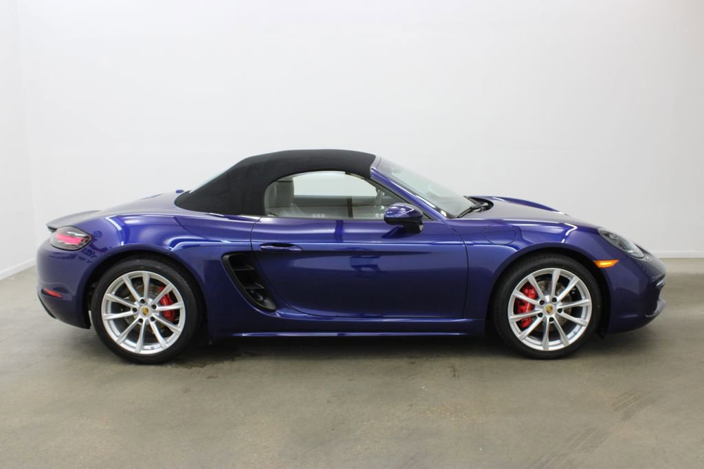 Certified 2022 Porsche 718 Boxster S RWD image 8
