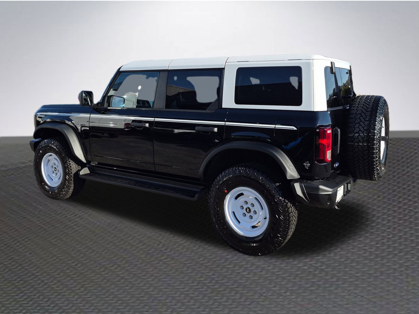 New 2025 Ford Bronco Heritage Edition image 5