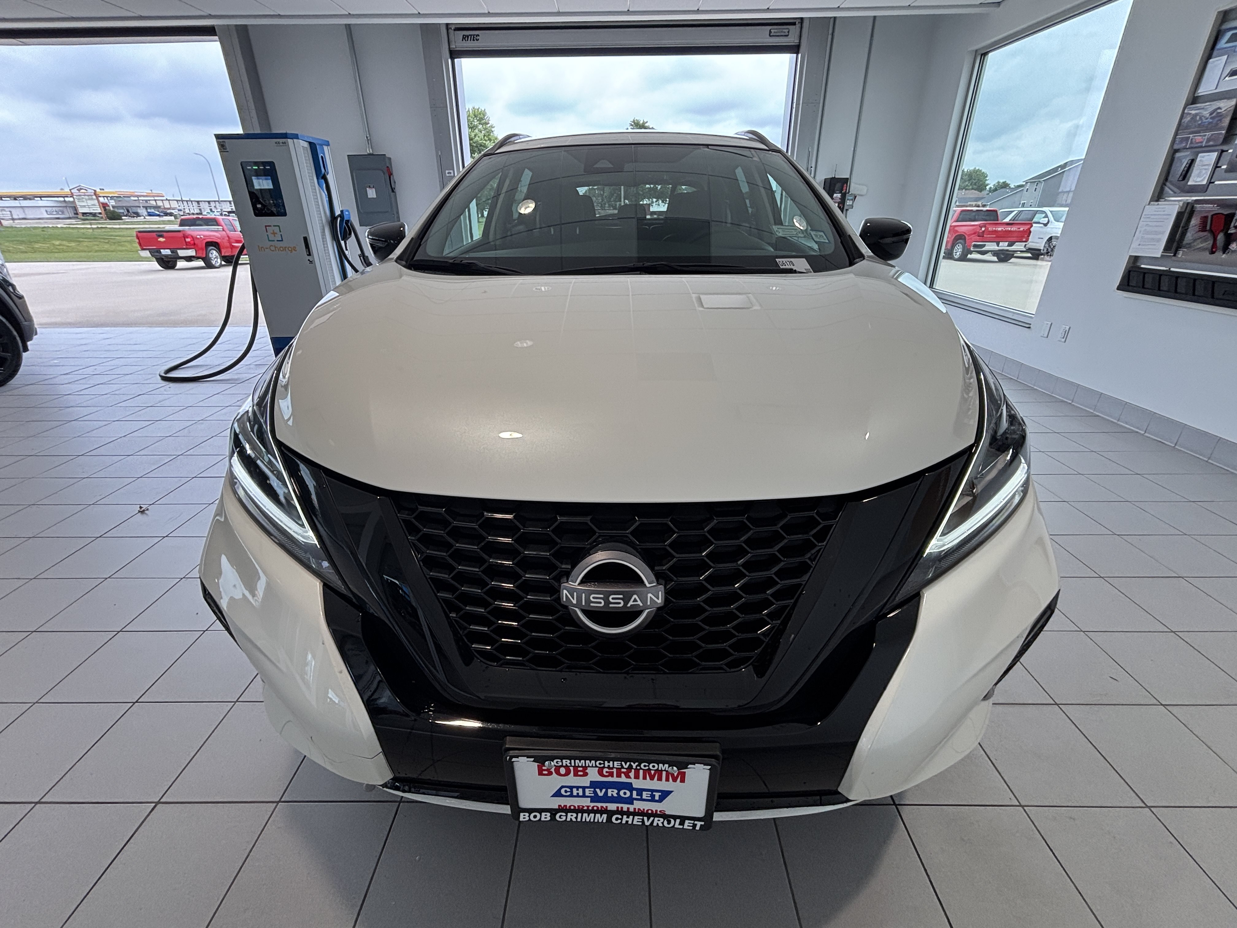 Used 2024 Nissan Murano SV w/ SV Midnight Edition Package AWD/4WD image 5