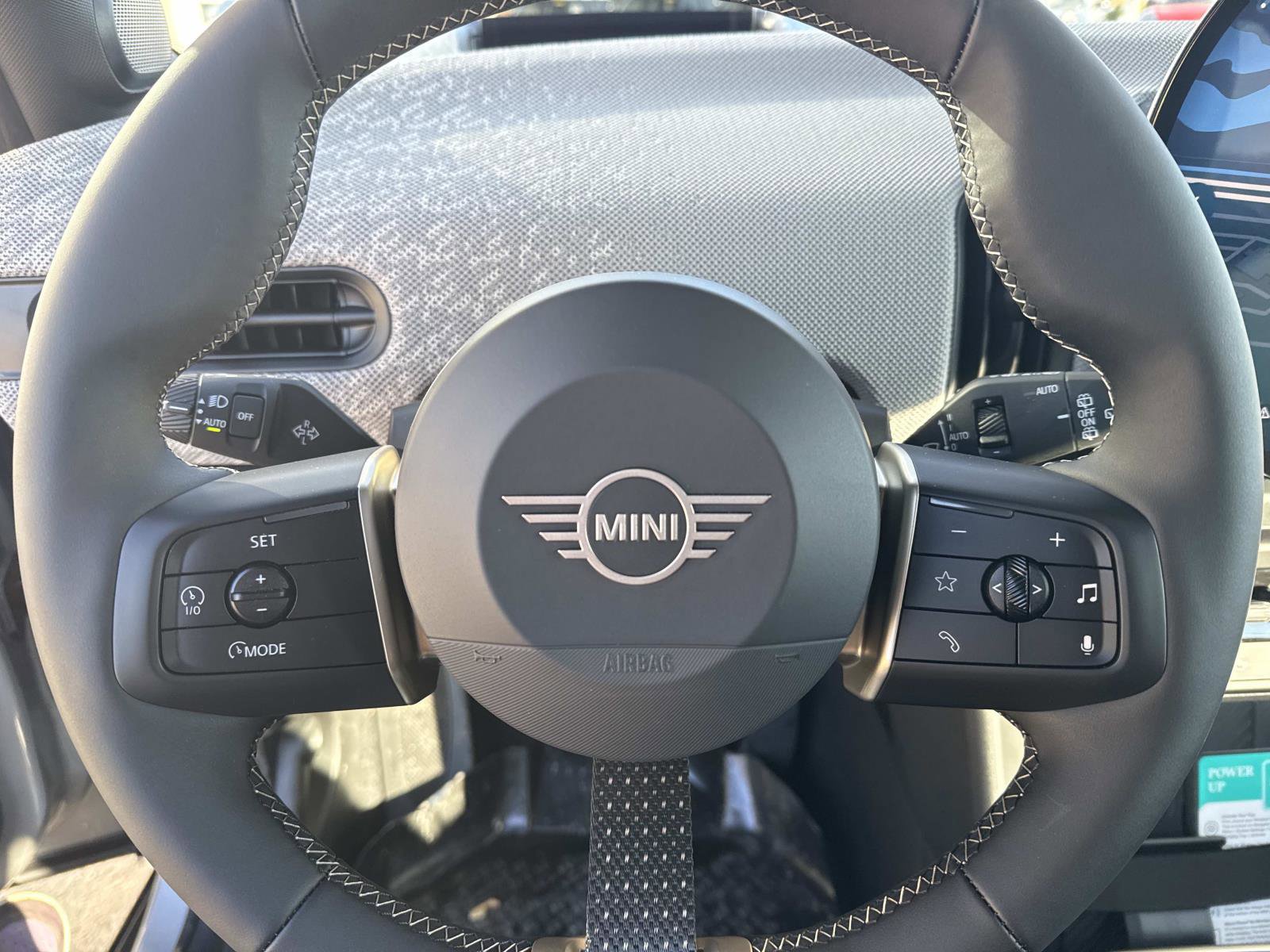 New 2026 MINI Cooper 4-Door Hardtop FWD image 29
