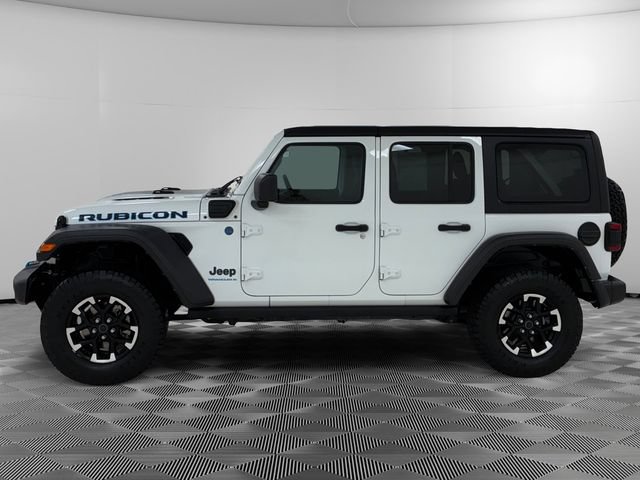 Used 2024 Jeep Wrangler Unlimited Rubicon 4xe AWD/4WD image 2