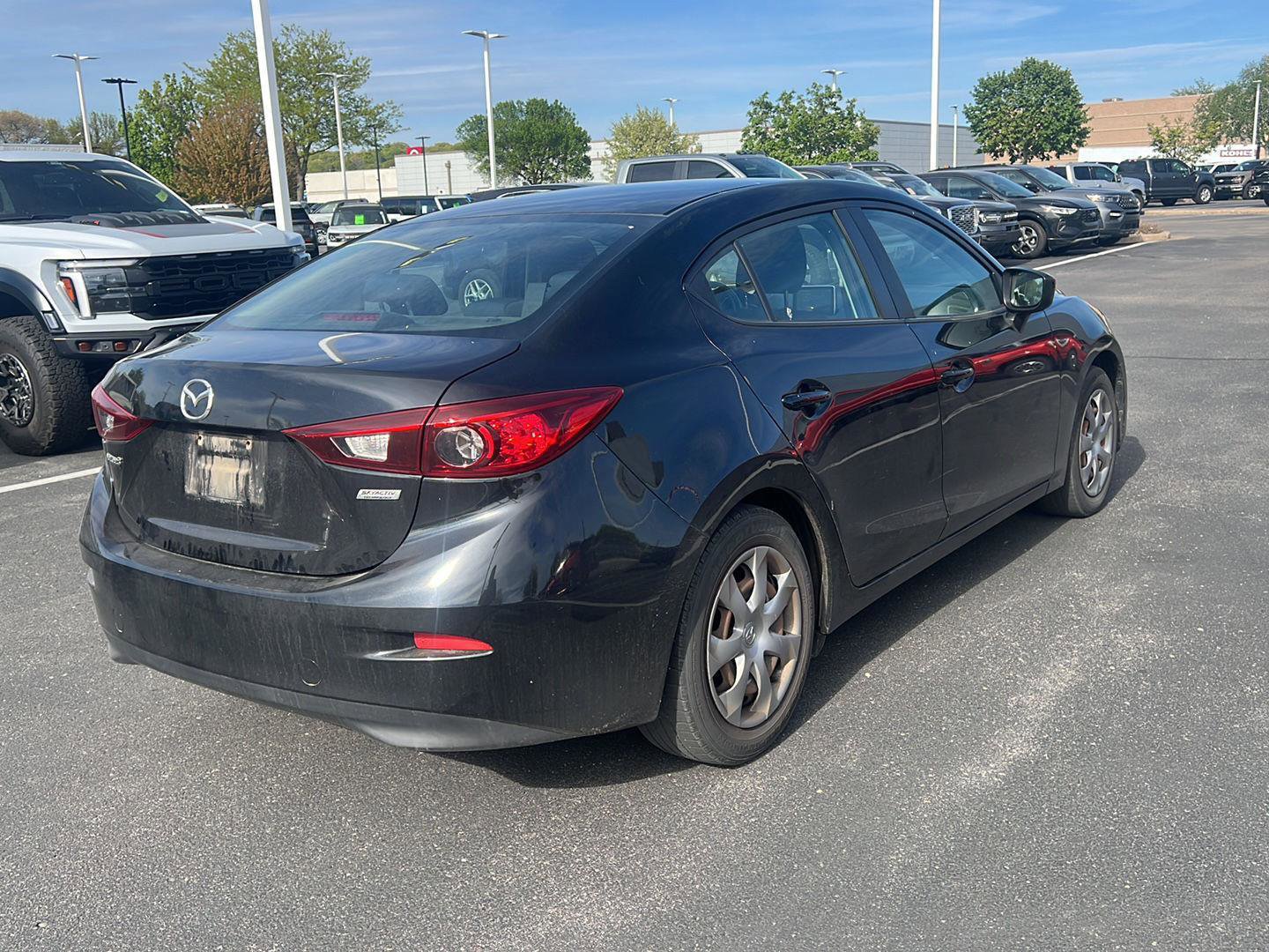 Used 2015 MAZDA MAZDA3 i Sport FWD image 6