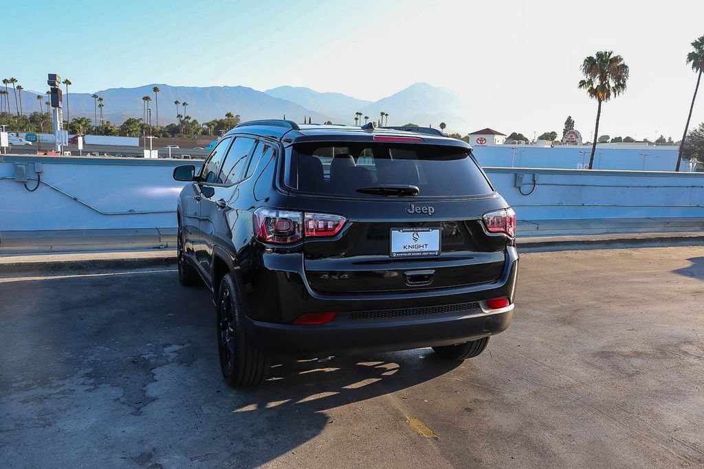 New 2026 Jeep Compass Latitude AWD/4WD image 7