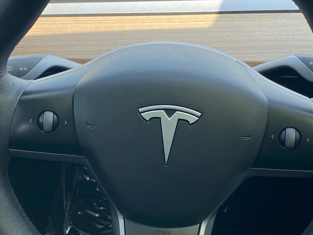 Used 2023 Tesla Model 3 Standard Range RWD image 7