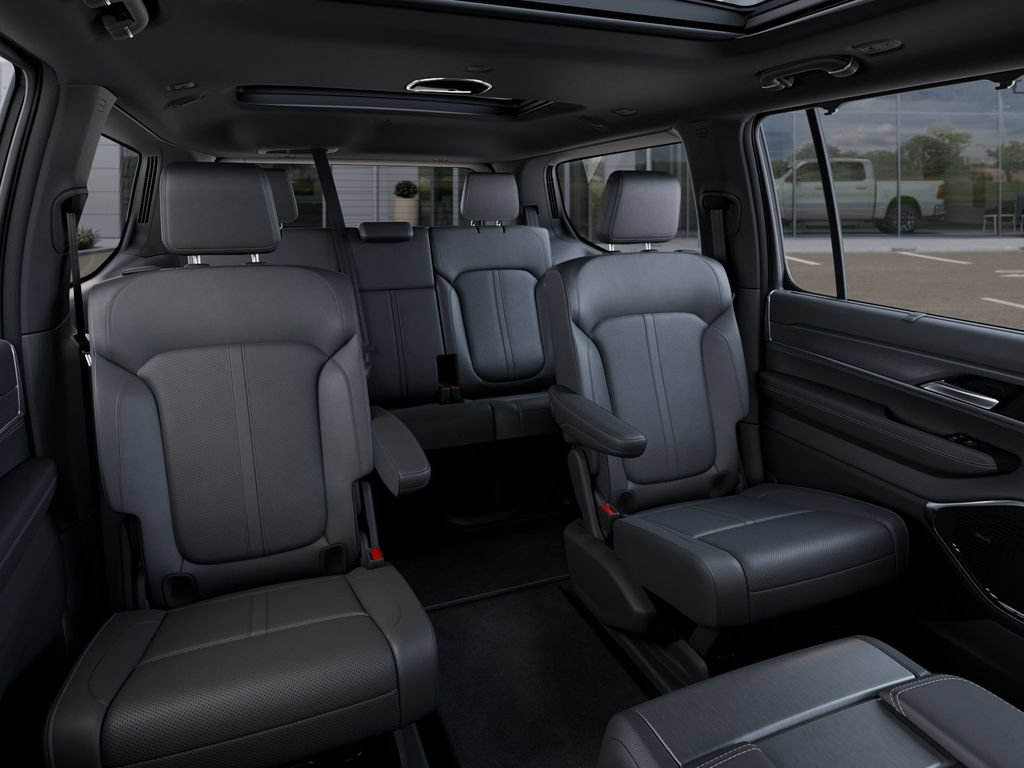 New 2026 Jeep Grand Wagoneer Limited AWD/4WD image 16