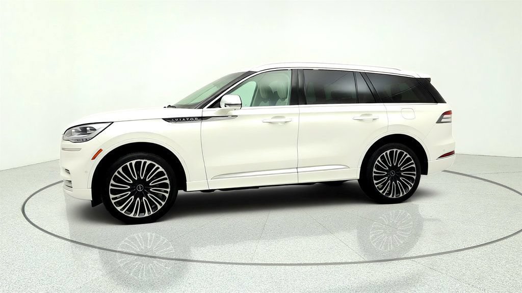 Used 2020 Lincoln Aviator Black Label w/ Dynamic Handling Package AWD/4WD image 8