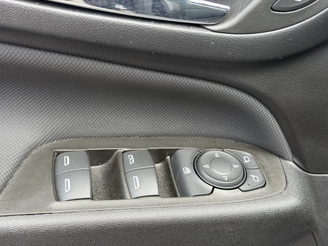 Used 2023 Chevrolet Equinox RS w/ RS Leather Package FWD image 23