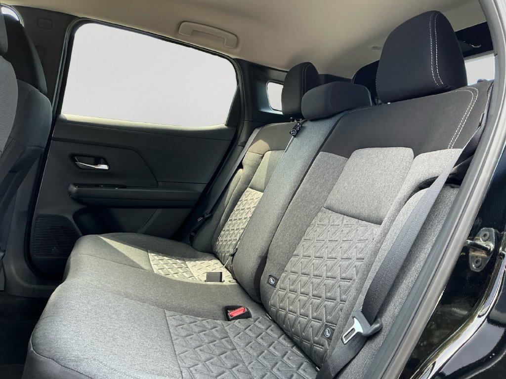 New 2027 Nissan Kicks SV AWD/4WD image 15
