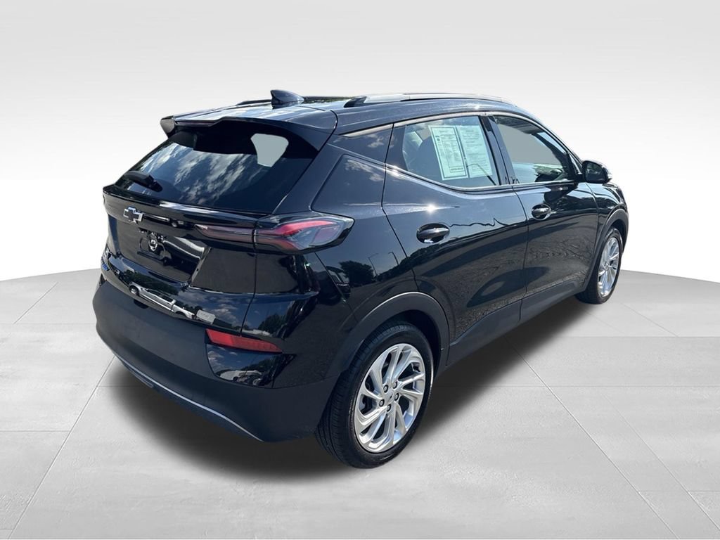Used 2023 Chevrolet Bolt EUV LT FWD image 4
