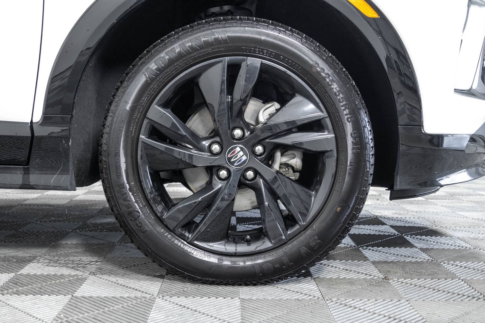 Used 2024 Buick Encore GX Sport Touring AWD/4WD image 42